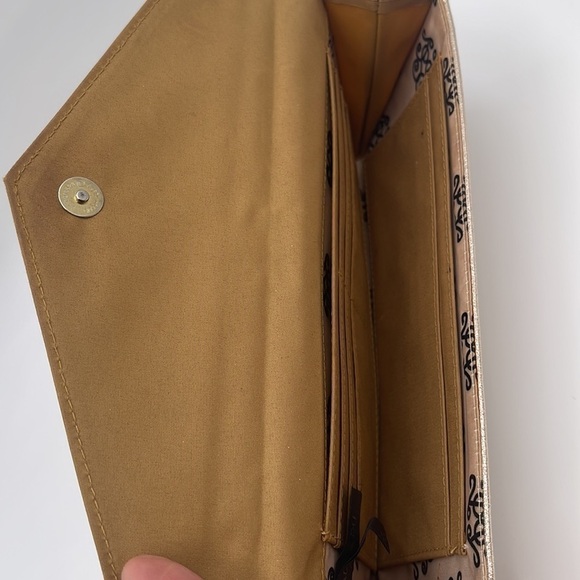 Jessica Simpson Gold Metallic Clutch - Picture 7 of 7